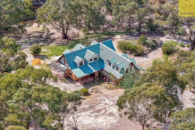 32 Hastings Road, Greendale VIC 3341