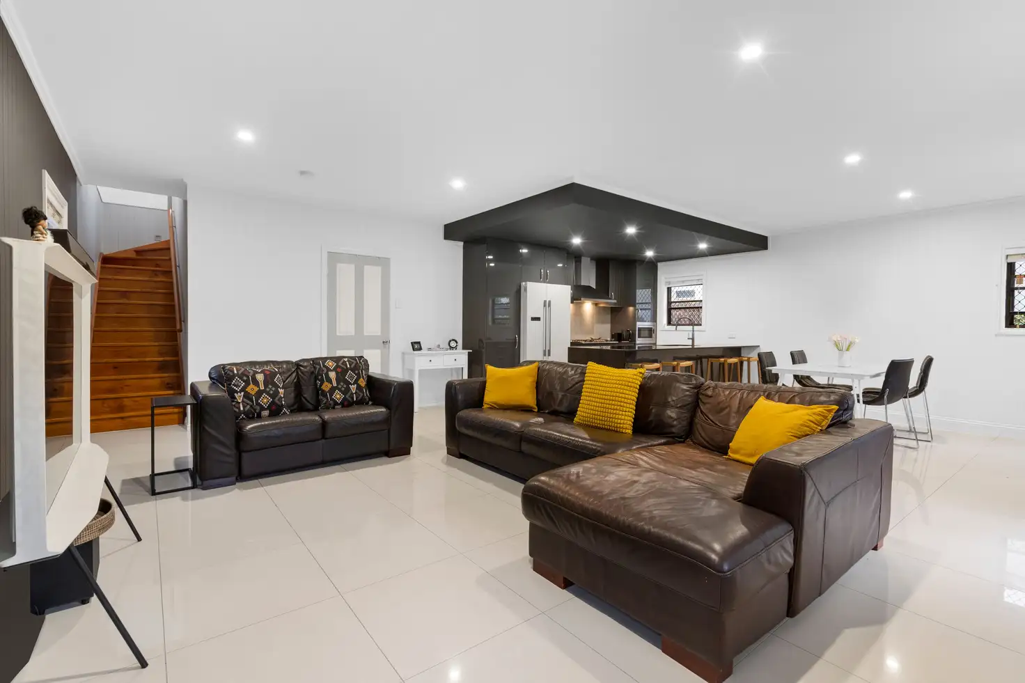 Main view of Homely townhouse listing, 1/29 Buxton Street, Ascot QLD 4007