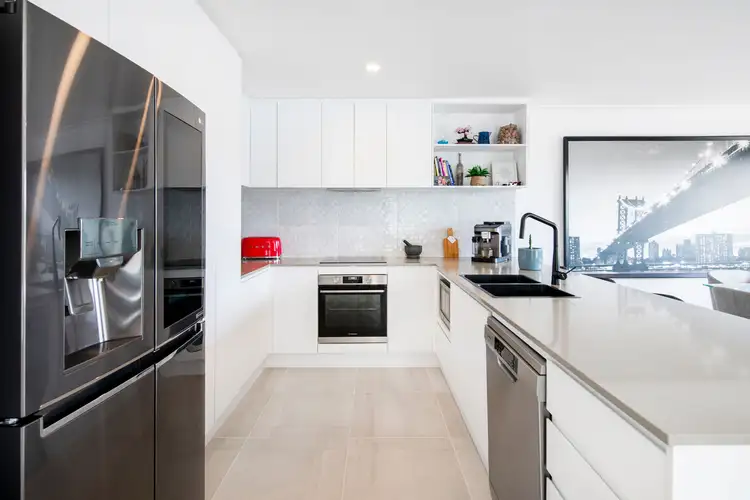 Second view of Homely townhouse listing, 2032/6 Crestridge Crescent, Oxenford QLD 4210