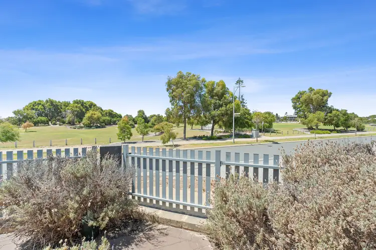 38 Mallina Crescent, Golden Bay WA 6174