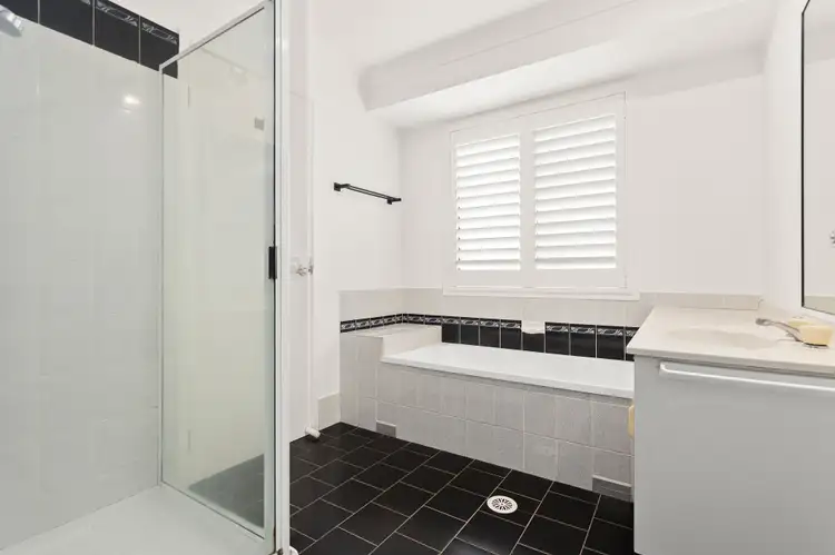 Fifth view of Homely house listing, 11 Gloucester Circuit, Albion Park NSW 2527