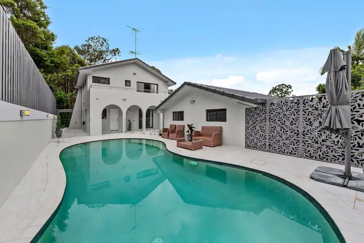310 Chapel Hill Road, Chapel Hill QLD 4069