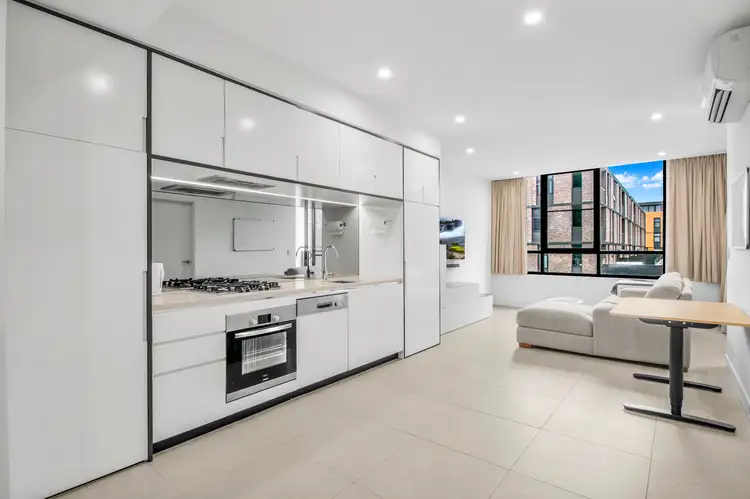 1 Broughton Street