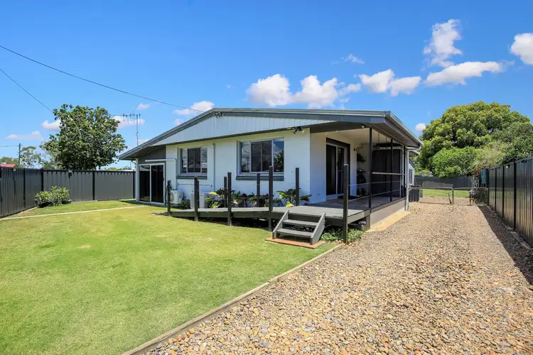 1 Nott Street, Walkervale QLD 4670