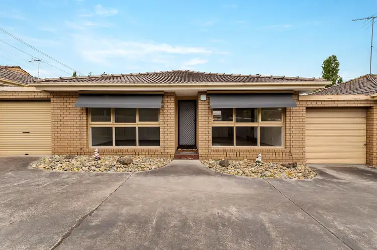 Main view of Homely unit listing, 2/26 New Street, Ringwood VIC 3134