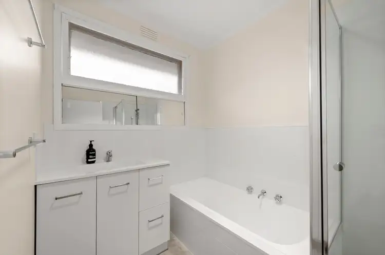 Fifth view of Homely unit listing, 2/26 New Street, Ringwood VIC 3134
