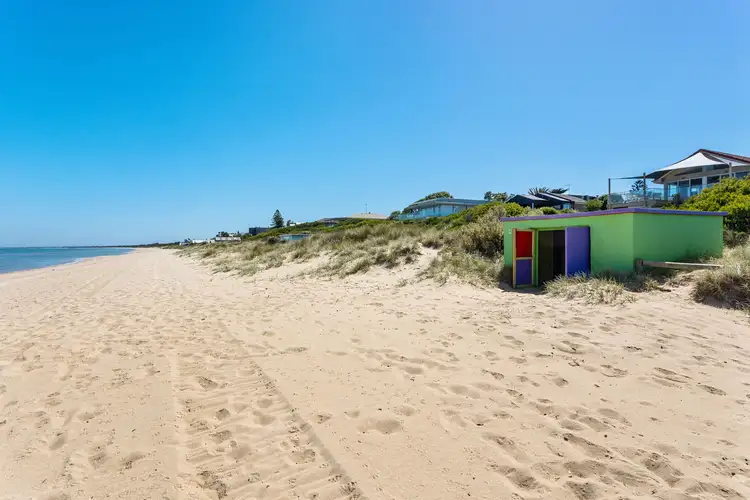 Bathing Box 18 Frankston Foreshore, Frankston VIC 3199