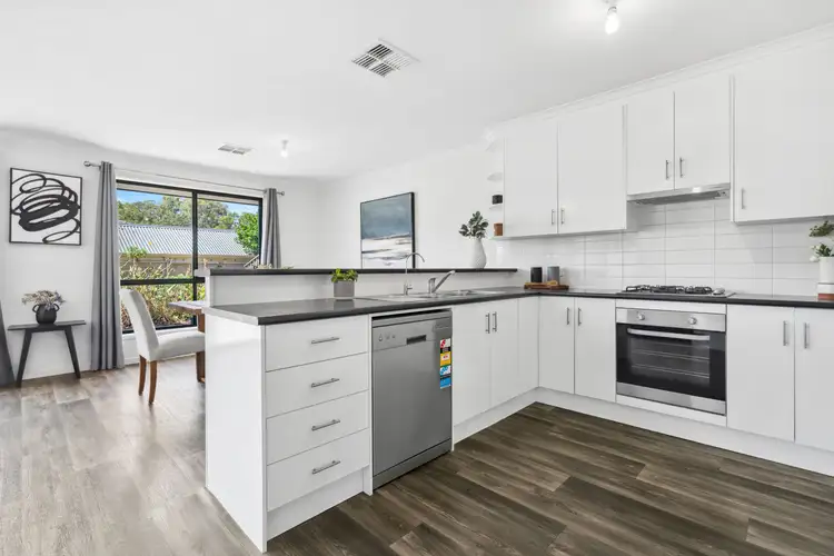 Fourth view of Homely house listing, 8 Maplewood Court, Flagstaff Hill SA 5159