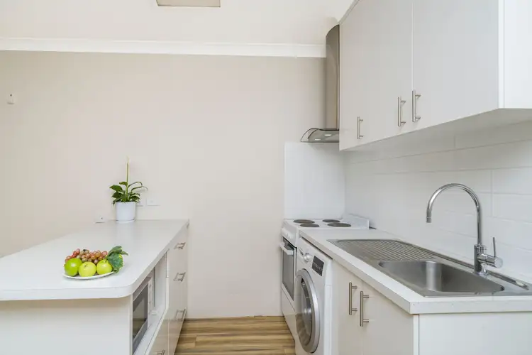 Fifth view of Homely unit listing, 131/7 Harman Road, Sorrento WA 6020