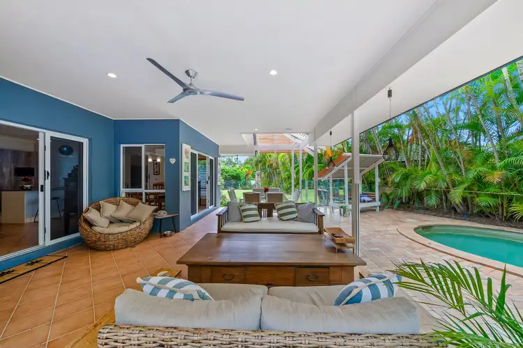 8 Forest Drive, Elanora QLD 4221