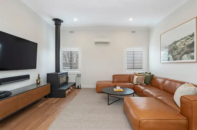 Sixth view of Homely house listing, 1 Tania Court, Warrnambool VIC 3280