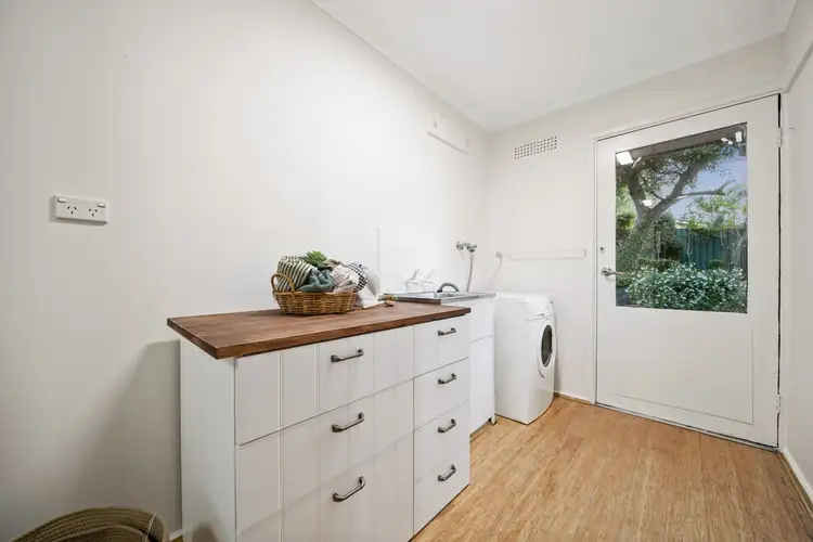 Sixth view of Homely house listing, 122 Bandjalong Crescent, Aranda ACT 2614