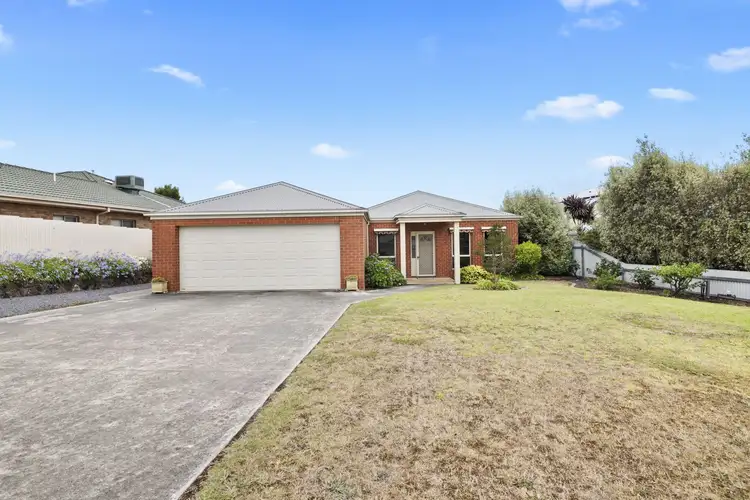 4 Scotts Rise, Ararat VIC 3377