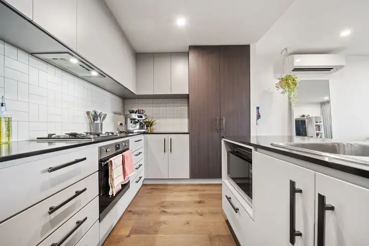 Fifth view of Homely apartment listing, 28/9 Irving Street, Phillip ACT 2606