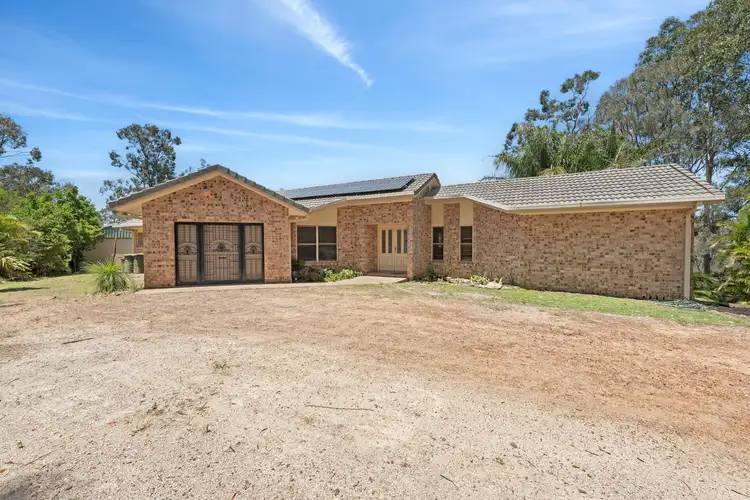 Fifth view of Homely house listing, 4 Weemala Drive, Waterview Heights NSW 2460