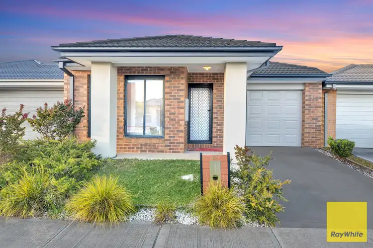 Second view of Homely house listing, 27 Ballantine Street, Tarneit VIC 3029