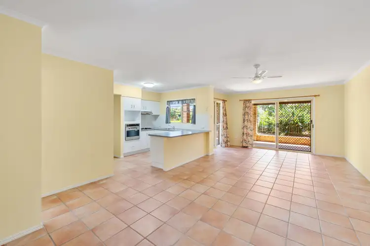 Sixth view of Homely house listing, 10 Lake Edgecombe Close, Junction Hill NSW 2460