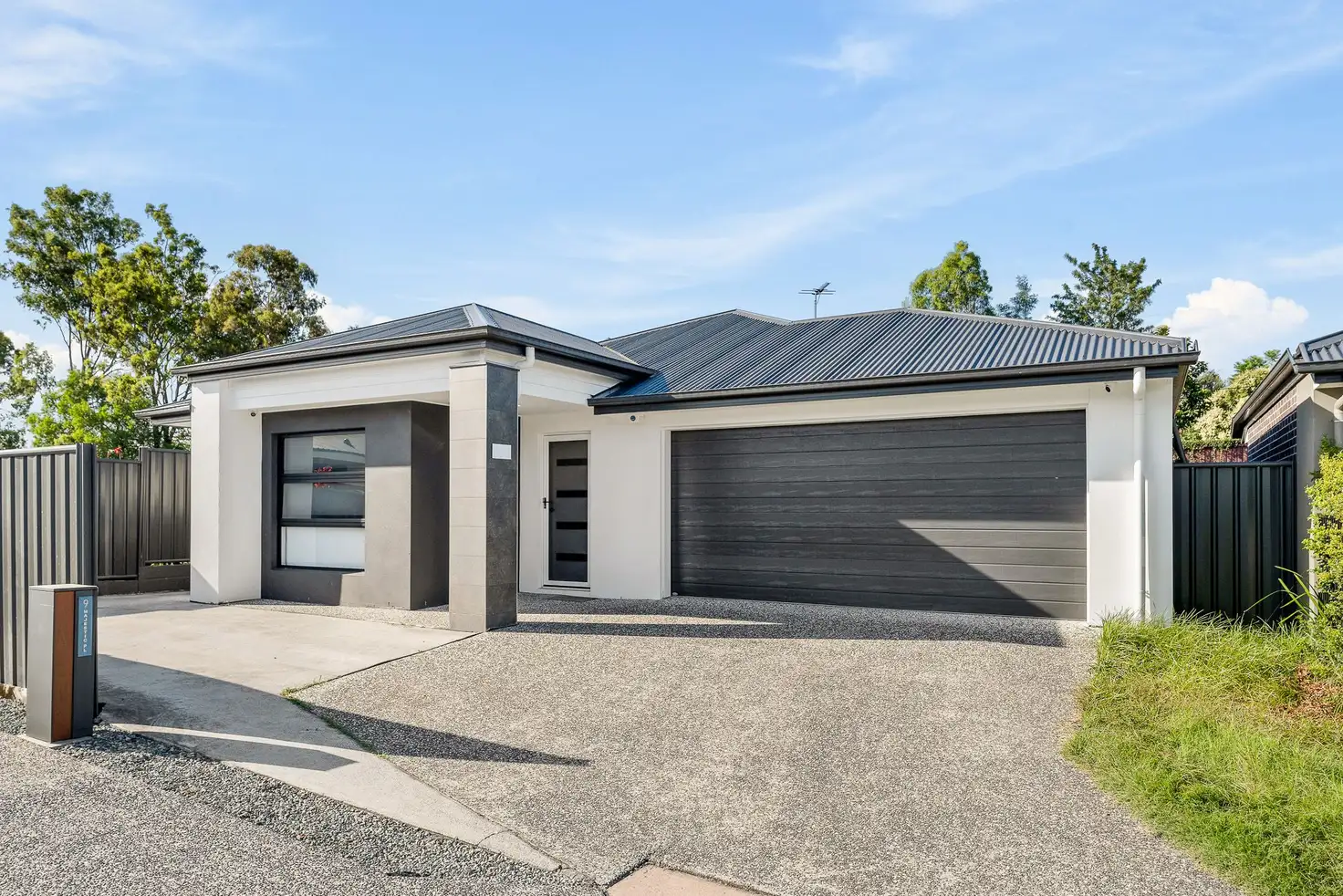 Main view of Homely house listing, 5 Majestic Place, Runcorn QLD 4113