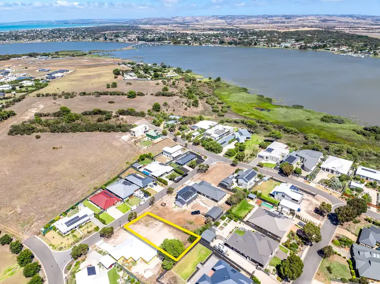 6 Wallace Street, Hindmarsh Island SA 5214
