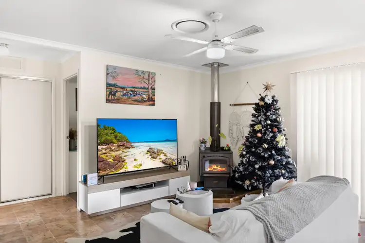 Fifth view of Homely house listing, 18 Shannon Court, Oakey QLD 4401