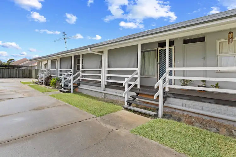 1,2,3/39 Desmond Lane, Oakey QLD 4401