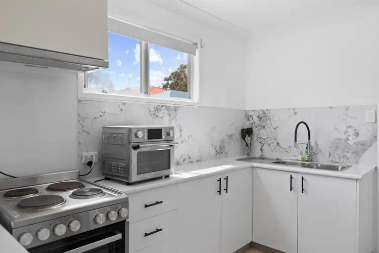 Fifth view of Homely block of units listing, 1,2,3/39 Desmond Lane, Oakey QLD 4401