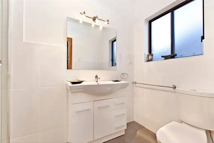 Sixth view of Homely house listing, 10 Maple Leaf Court, Munno Para West SA 5115