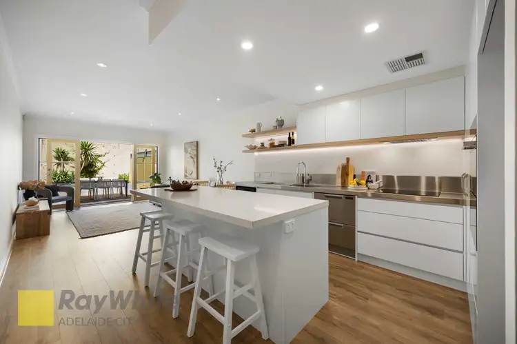 114 Gray Street, Adelaide SA 5000