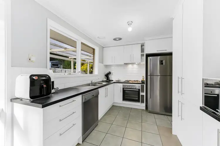 Fifth view of Homely house listing, 39 Cheviot Avenue, Berwick VIC 3806