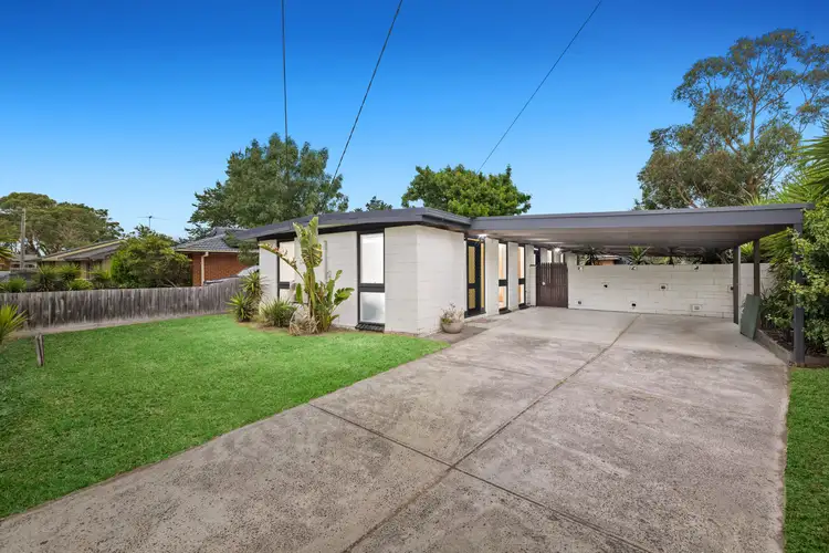 16 Hunt Drive, Seaford VIC 3198