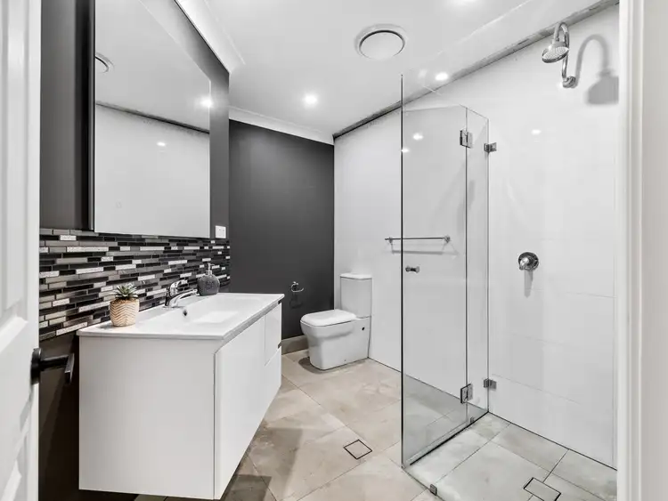 Sixth view of Homely house listing, 2 Cobble Circuit, West Hoxton NSW 2171