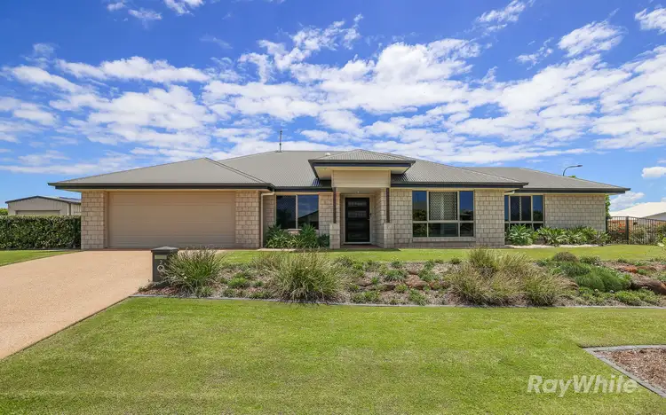 2 Tulipwood Place, Coral Cove QLD 4670