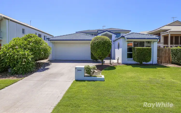 8 Robert John Circuit, Coral Cove QLD 4670