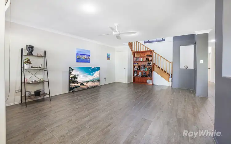 Fifth view of Homely house listing, 8 Robert John Circuit, Coral Cove QLD 4670