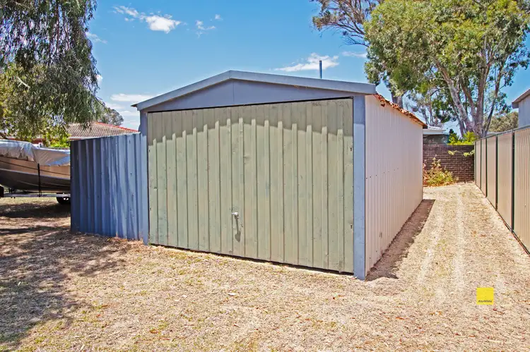 Fifth view of Homely house listing, 4 Bell Court, Leeman WA 6514