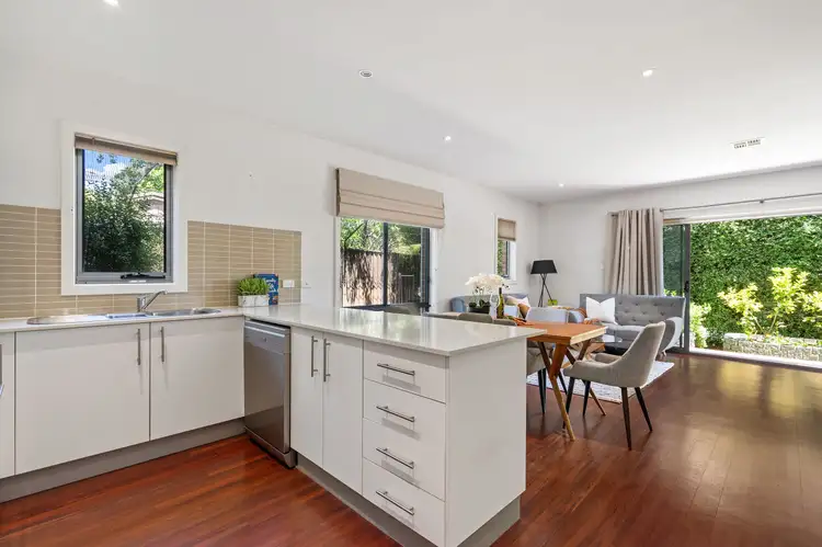 7/30 Coane Street, Holder ACT 2611