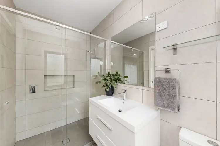 Fifth view of Homely house listing, 27 Fullston Way, Holt ACT 2615
