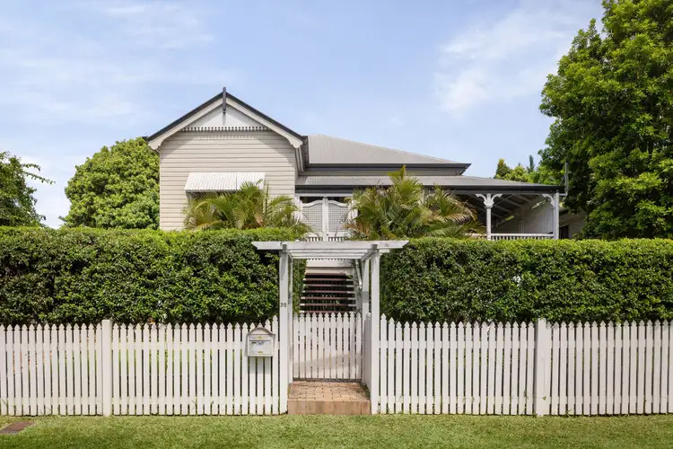 20 Hockings Street, Clayfield QLD 4011