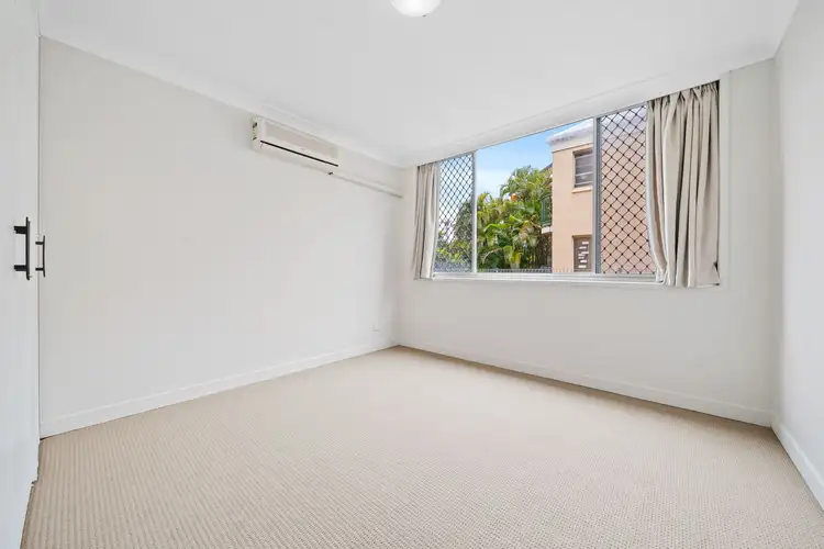 Fourth view of Homely apartment listing, 2/6 Garden Street, Southport QLD 4215