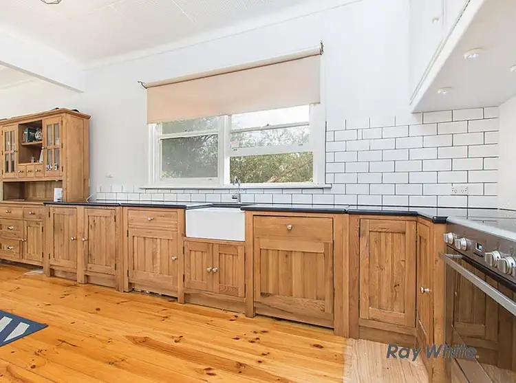 Fourth view of Homely house listing, 2 Beare Street, Clare SA 5453