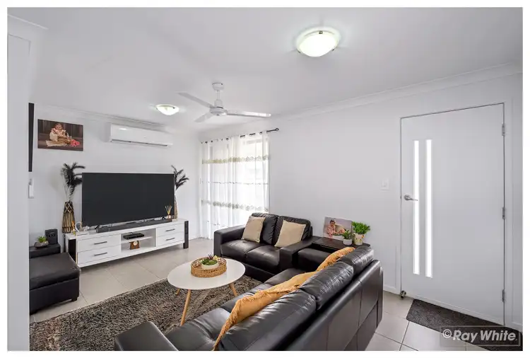 Sixth view of Homely house listing, 2 Jomarant Place, Kawana QLD 4701