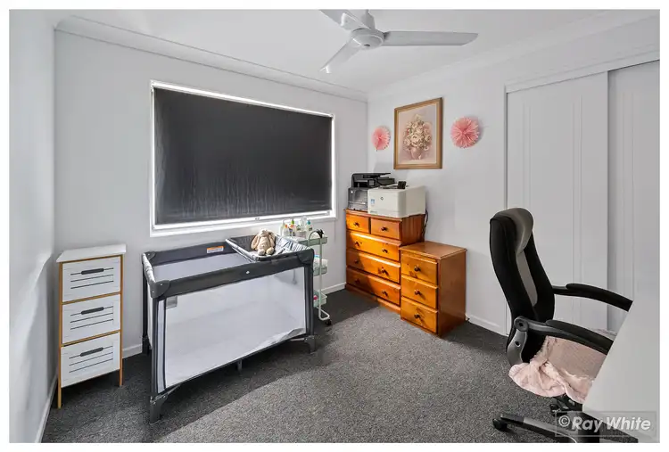 Seventh view of Homely house listing, 2 Jomarant Place, Kawana QLD 4701