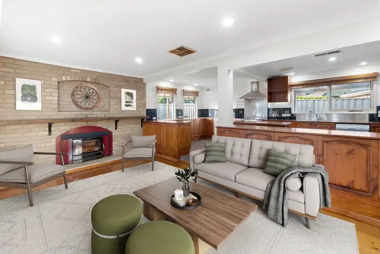 Second view of Homely house listing, 11 Huntingfield Drive, Hoppers Crossing VIC 3029