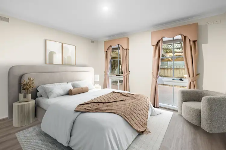 Fifth view of Homely house listing, 11 Huntingfield Drive, Hoppers Crossing VIC 3029