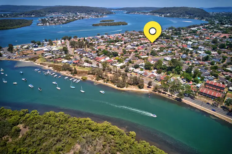 11 Camellia Circle, Woy Woy NSW 2256