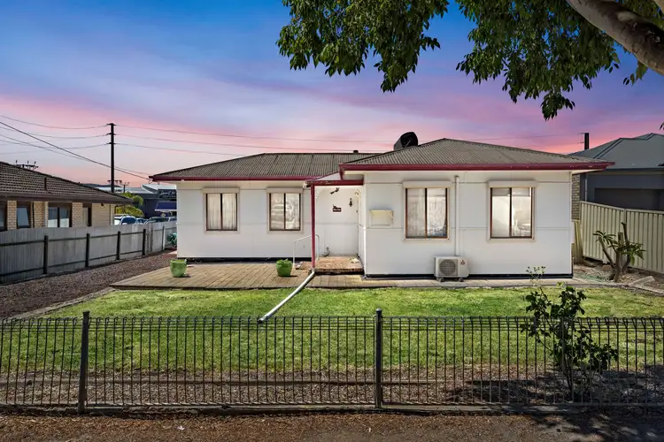 17 Ramsay Avenue, Hillcrest SA 5086