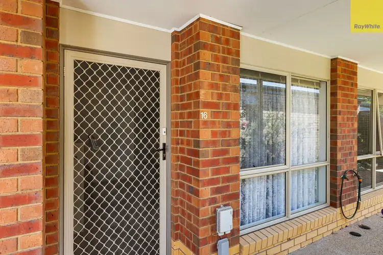 16/96 Gisborne Road, Bacchus Marsh VIC 3340