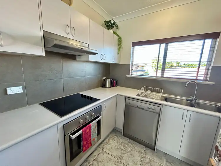 Fifth view of Homely unit listing, 6/35-37 Martyn Street, Parramatta Park QLD 4870