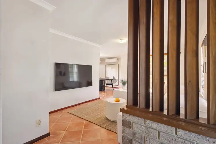 Fifth view of Homely house listing, 2/86 Corbett Street, Scarborough WA 6019