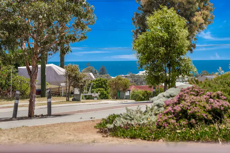 Second view of Homely house listing, 2 Glenbank Crescent, Kallaroo WA 6025